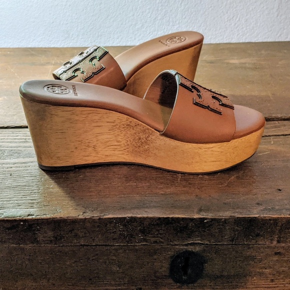 SOLD - TORI BURCH 'Ines' NIB - Wedge Sandals 5.5 - Picture 2 of 14